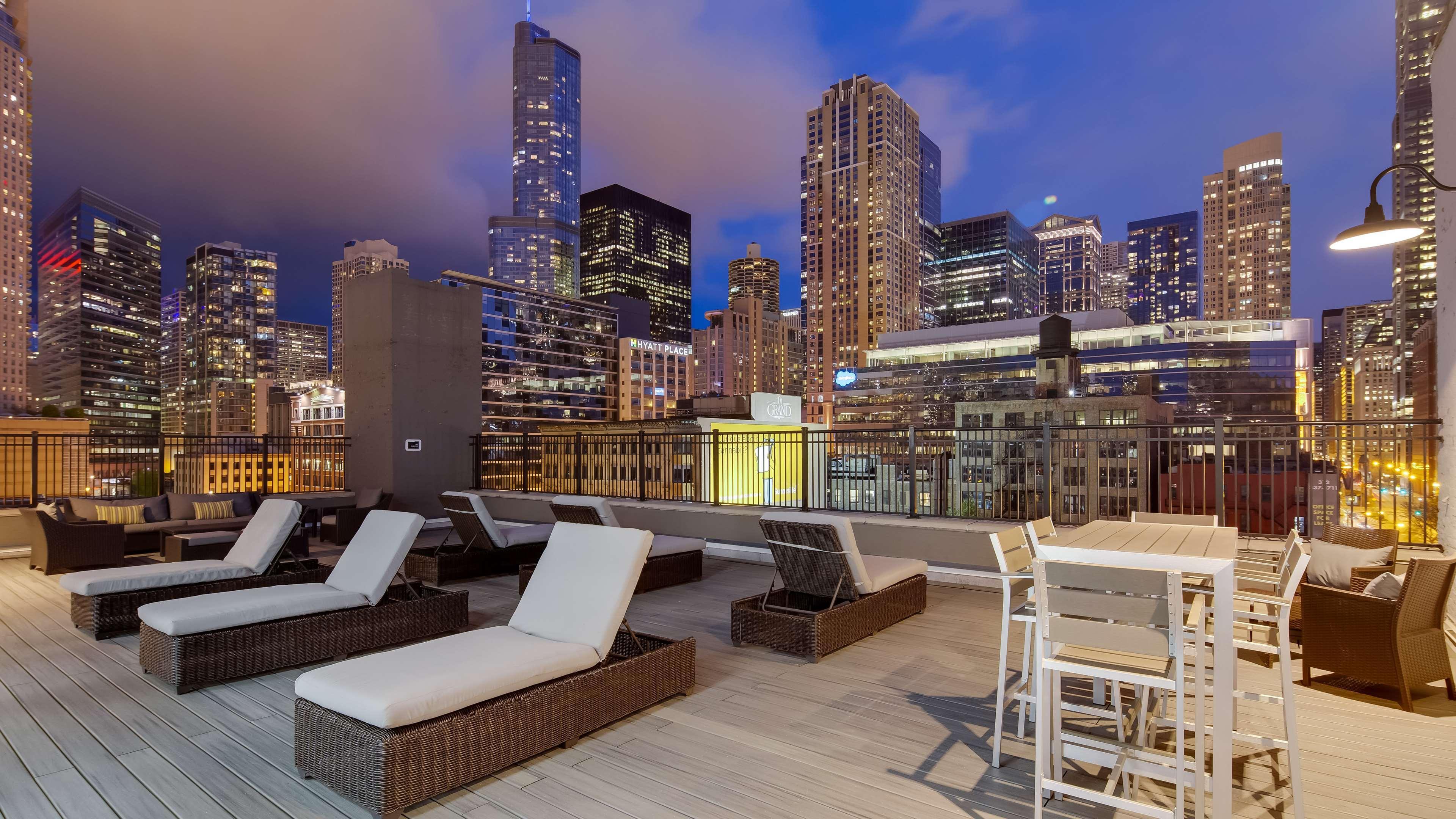 Best Western Chicago Downtown-River North Екстериор снимка